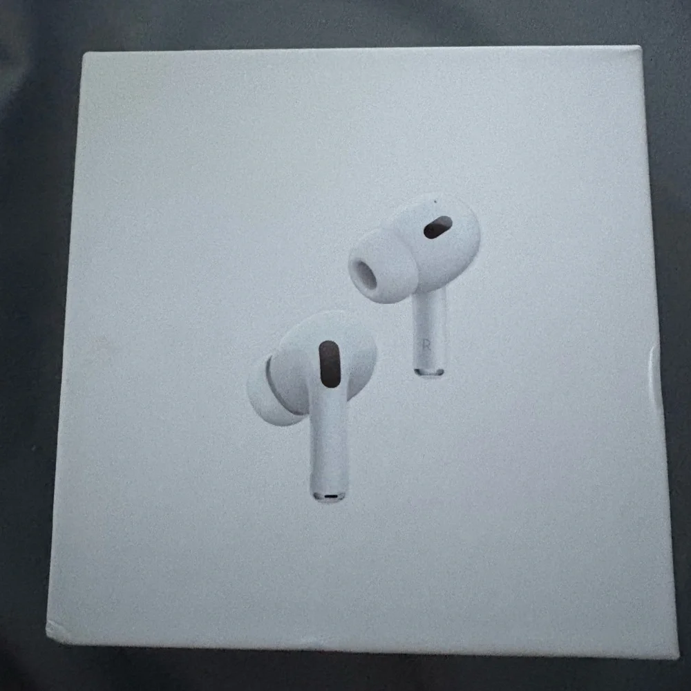 Apple AirPod’s Pros Generation 2